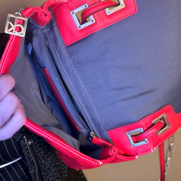 Calvin Klein Vibrant Red Quilted Shoulder Bag - Picture 3 of 9